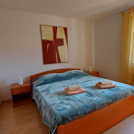 Apartman Roberta 拉宾 外观 照片