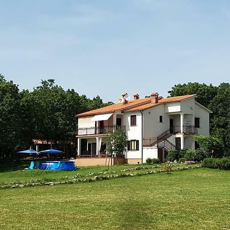 Apartman Roberta 拉宾 外观 照片