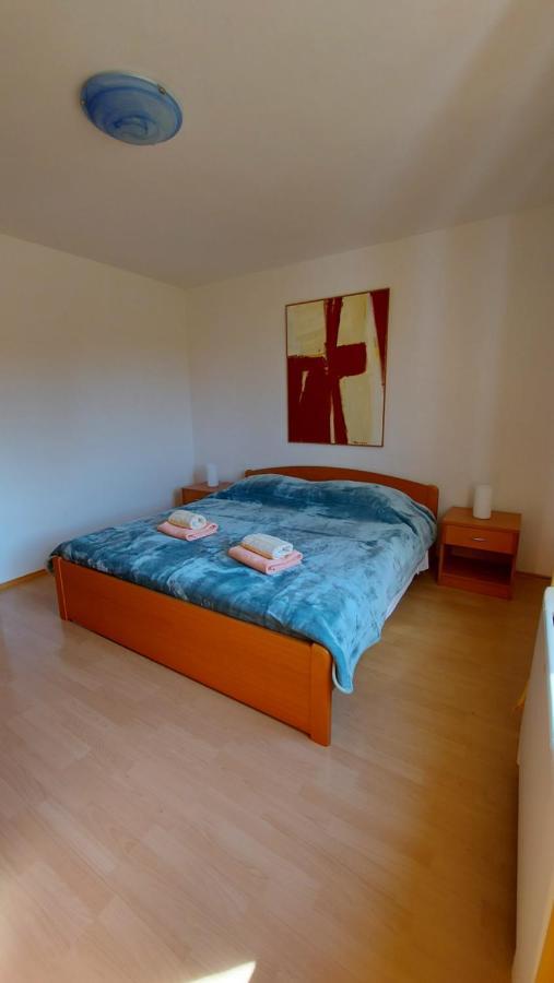 Apartman Roberta 拉宾 外观 照片