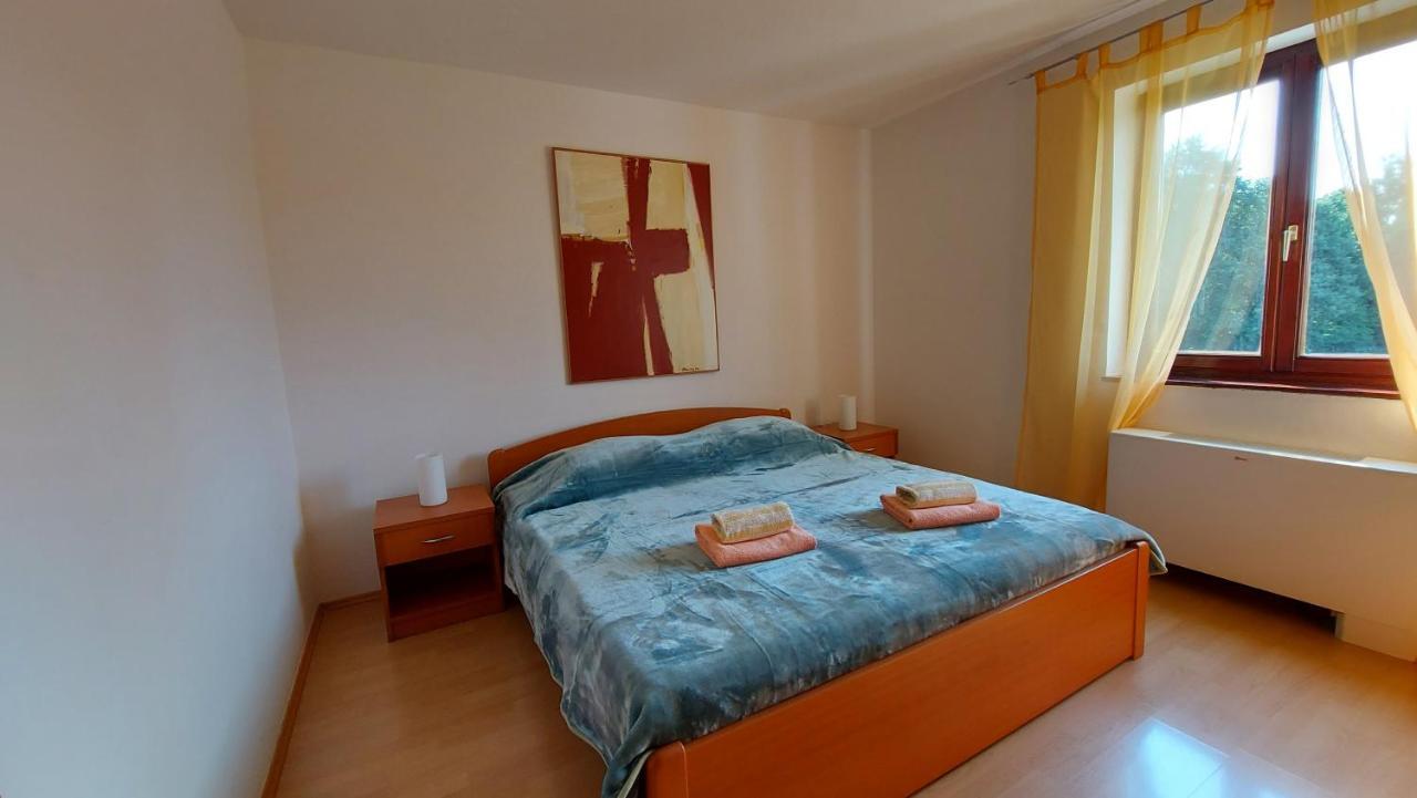 Apartman Roberta 拉宾 外观 照片